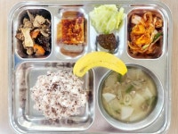 25.04.15(화) :: 급식 소식 :: 전주용흥중학교 전주용흥중학교 :: 급식 소식 :: 25.04.15(화)