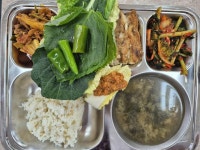 4월 8일 (화) 점심 급식사진 :: 급식 소식 :: 동국대학교사범대학부속영석고등학교 동국대학교사범대학부속영석고등학교 :: 급식 소식 :: 4월 8일... 