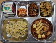 4월 23일 (수) 점심 급식사진 :: 급식 소식 :: 북악중학교 북악중학교 :: 급식 소식 :: 4월 23일 (수) 점심 급식사진