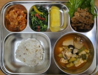 4월 28일 (월) 점심 급식사진 :: 급식 소식 :: 서울영원초등학교 서울영원초등학교 :: 급식 소식 :: 4월 28일 (월) 점심 급식사진