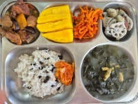 2025년 4월 30일 식단사진 :: 급식 소식 :: 야로초등학교 야로초등학교 :: 급식 소식 :: 2025년 4월 30일 식단사진