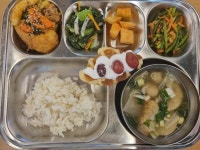 5월 16일 (금) 점심 급식사진 :: 급식 소식 :: 김제검산초등학교 김제검산초등학교 :: 급식 소식 :: 5월 16일 (금) 점심 급식사진