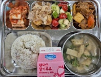 5월 22일 (목) 저녁 급식사진 :: 급식 소식 :: 두레자연고등학교 두레자연고등학교 :: 급식 소식 :: 5월 22일 (목) 저녁 급식사진