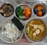 5월 26일 (월) 점심 급식사진 :: 급식 소식 :: 무봉초등학교 무봉초등학교 :: 급식 소식 :: 5월 26일 (월) 점심 급식사진