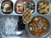 5월 27일 (화) 점심 급식사진 :: 급식 소식 :: 안동서부초등학교 안동서부초등학교 :: 급식 소식 :: 5월 27일 (화) 점심 급식사진