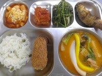 5월 29일 (목) 점심 급식사진 :: 급식 소식 :: 장흥향원중학교 장흥향원중학교 :: 급식 소식 :: 5월 29일 (목) 점심 급식사진