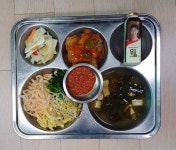 6월 18일 (수) 점심 급식사진 :: 급식 소식 :: 행남초등학교 행남초등학교 :: 급식 소식 :: 6월 18일 (수) 점심 급식사진