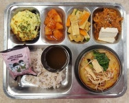 6월 25일 (수) 점심 급식사진 :: 급식 소식 :: 광양여자고등학교 광양여자고등학교 :: 급식 소식 :: 6월 25일 (수) 점심 급식사진