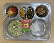 6월 27일 (금) 점심 급식사진 :: 급식 소식 :: 목포신흥초등학교 목포신흥초등학교 :: 급식 소식 :: 6월 27일 (금) 점심 급식사진