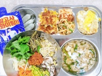 7월 1일 (화) 점심 급식사진 :: 급식 소식 :: 순천왕의중학교 순천왕의중학교 :: 급식 소식 :: 7월 1일 (화) 점심 급식사진