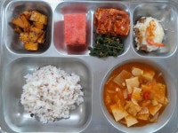 7월 1일 (화) 점심 급식사진 :: 급식 소식 :: 순천승평중학교 순천승평중학교 :: 급식 소식 :: 7월 1일 (화) 점심 급식사진