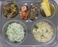 7월 4일 (금) 점심 급식사진 :: 급식 소식 :: 능평초등학교 능평초등학교 :: 급식 소식 :: 7월 4일 (금) 점심 급식사진