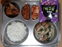 2025.7.18 :: 급식 소식 :: 동변중학교 동변중학교 :: 급식 소식 :: 2025.7.18