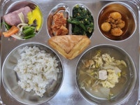 8월 26일 (화) 점심 급식사진 :: 급식 소식 :: 목포이로초등학교 목포이로초등학교 :: 급식 소식 :: 8월 26일 (화) 점심 급식사진