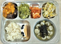 9월 1일 (월) 점심 급식사진 :: 급식 소식 :: 인천뷰티예술고등학교 인천뷰티예술고등학교 :: 급식 소식 :: 9월 1일 (월) 점심 급식사진
