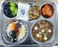 9월 12일 (금) 점심 급식사진 :: 급식 소식 :: 김해삼성초등학교 김해삼성초등학교 :: 급식 소식 :: 9월 12일 (금) 점심 급식사진