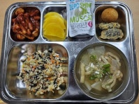 9월 12일 (금) 점심 급식사진 :: 급식 소식 :: 북악중학교 북악중학교 :: 급식 소식 :: 9월 12일 (금) 점심 급식사진