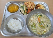 9월 12일 (금) 점심 급식사진 :: 급식 소식 :: 월야초등학교 월야초등학교 :: 급식 소식 :: 9월 12일 (금) 점심 급식사진