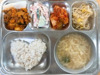 9월 25일 (목) 점심 급식사진 :: 급식 소식 :: 창북중학교 창북중학교 :: 급식 소식 :: 9월 25일 (목) 점심 급식사진