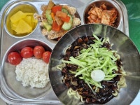 10월 17일(금) :: 급식 소식 :: 신탄진용정초등학교 신탄진용정초등학교 :: 급식 소식 :: 10월 17일(금)