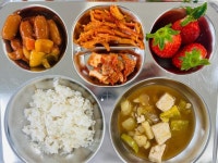 12월 19일 (금) 점심 급식사진 :: 급식 소식 :: 여흥초등학교 여흥초등학교 :: 급식 소식 :: 12월 19일 (금) 점심 급식사진