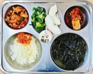 12월 29일 (월) 점심 급식사진 :: 급식 소식 :: 영천중앙초등학교 영천중앙초등학교 :: 급식 소식 :: 12월 29일 (월) 점심 급식사진