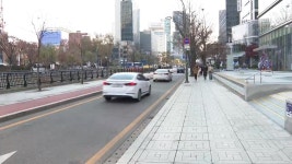 서울시, 1월 1일부터 청계천로 차 없는 거리 재개 | TVING