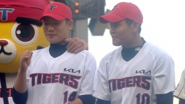[KIA] 2024/6/2 시구&시타 - 광주 동성중학교 박지빈&송호진 선수 | TVING