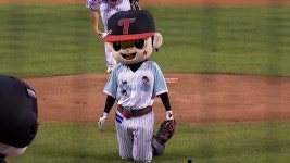 [LG] 2024/9/11 시구 & 시타 - LG 트윈스 마스코트 스타 & 럭키 | TVING [LG] 2024/9/11 시구 & 시타 - LG 트윈스 마스코트 스타 & 럭키... 