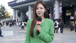[롯데] 2026/4/7 시구 & 시타 - 에너지네트웍 대표 심연규 & 사직구장 환경미화원 함진설 | TVING