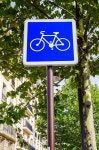 유토이미지 | Bicycle sign on blue background