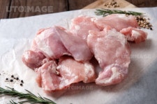 유토이미지 | 닭정육