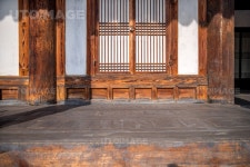유토이미지 | 충주 청녕헌 마루