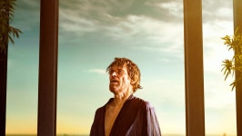 고립된 남자 : 웨이브 Wavve(웨이브)