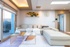 제주를 담은 벽화와 풀빌라가 있는 숙소 | 선흘리1212 월풀201, 제주 (제주시·함덕) - 여기어때 특가