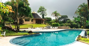 2025 샌타로사 다프네 군도 근처 호텔,숙소 베스트 10