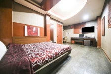 충주 플러스, 충주·수안보, 충북 - 여기어때 특가