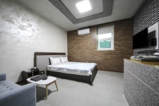 안성 드라이브인 무인텔 야자수, 평택·송탄·고덕·안성, 경기 - 여기어때 특가