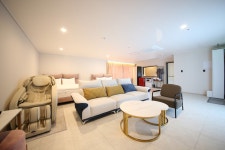 진해 체리블라썸 호텔, 마산·진해, 경남 - 여기어때 특가