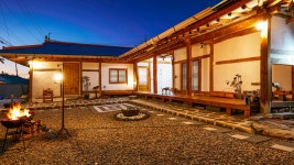 70년된 한옥 감성을 그대로 살린 공간 | 필우재 뜰안, 서울·경인 - 여기어때 특가