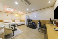 여수 MJ, 여수 봉산·여서·돌산·낭만포차·이순신광장, 전남 - 여기어때 특가