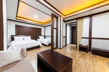 충주 로즈힐, 충주·수안보, 충북 - 여기어때 특가