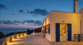 Villa Annita, with extraordinary view near the sea, 시로스, 그리스 - 여기어때 특가