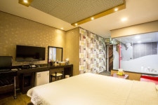 문경 아이리스, 문경·상주·영주·예천, 경북 - 여기어때 특가