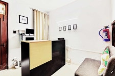 OYO Hotel Blue Stone, 사라스와티 비하르, 뉴델리, 인도 - 여기어때 특가