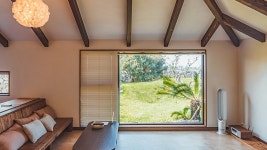 밝은 달빛 아래 돌담집 | 주월담 하동, 제주 (애월·협재) - 여기어때 특가