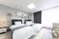 여수 진아리랑호스텔, 여수 봉산·여서·돌산·낭만포차·이순신광장, 전남 - 여기어때 특가