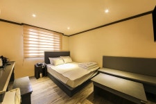 서면 K9, 서면·초읍·양정·부산시민공원·범천, 부산 - 여기어때 특가