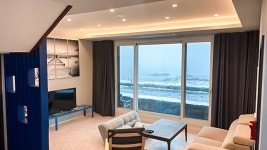 시원한 오션뷰를 자랑하는 조용한 시골마을 숙소 | 순희향채 블루, 제주 (서귀포·성산) - 여기어때 특가