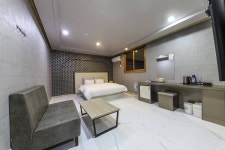 김해 뮤즈, 김해·장유·율하, 경남 - 여기어때 특가